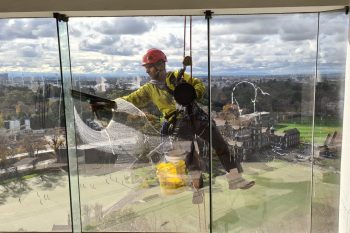 rope access window cleaning